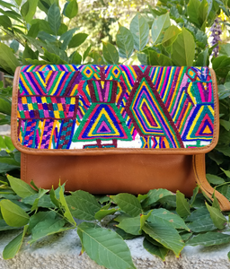 Folio Clutch - Tan & Multi